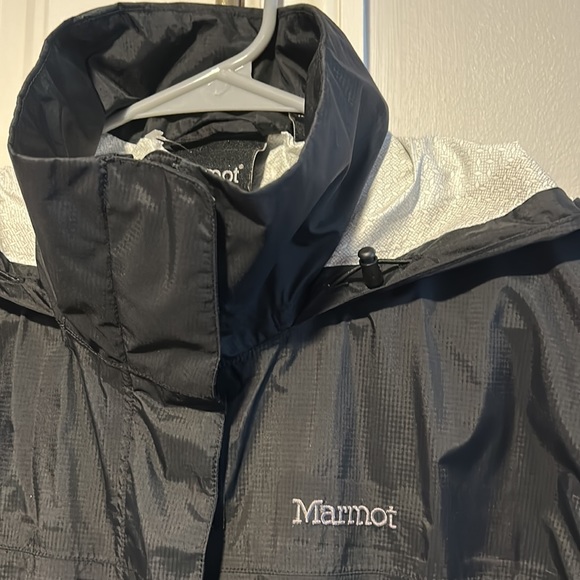 Marmot L rain shell - Picture 2 of 7